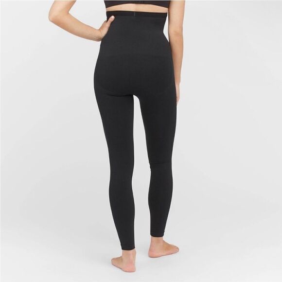 Spanx NEW High Waist Shaping Leggings in Very Black Size 1X - Picture 3 of 7